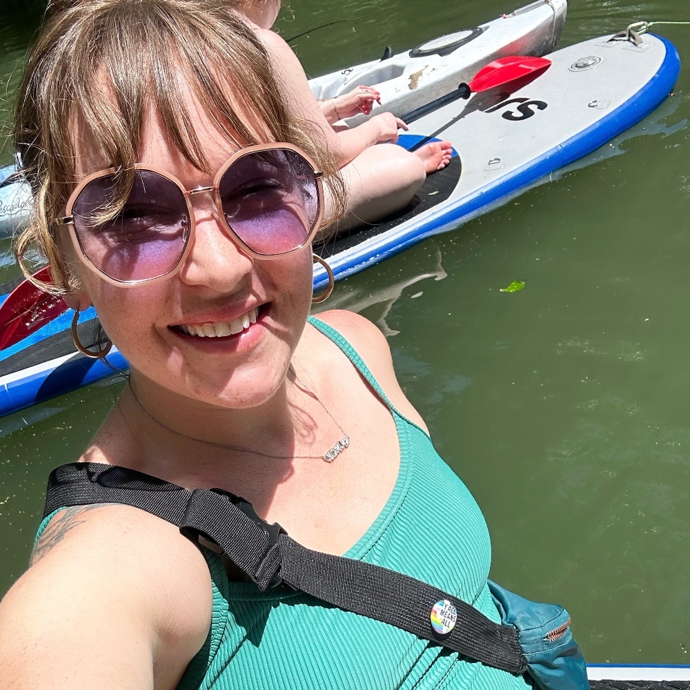 Meet your Posher, Melissa